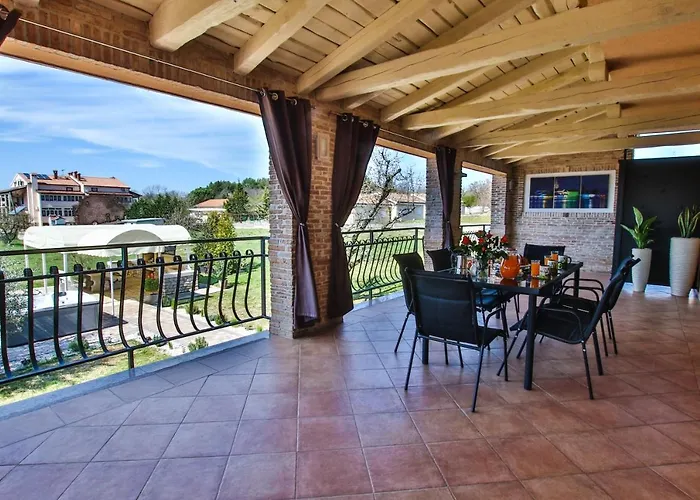 Appartement Tina I *